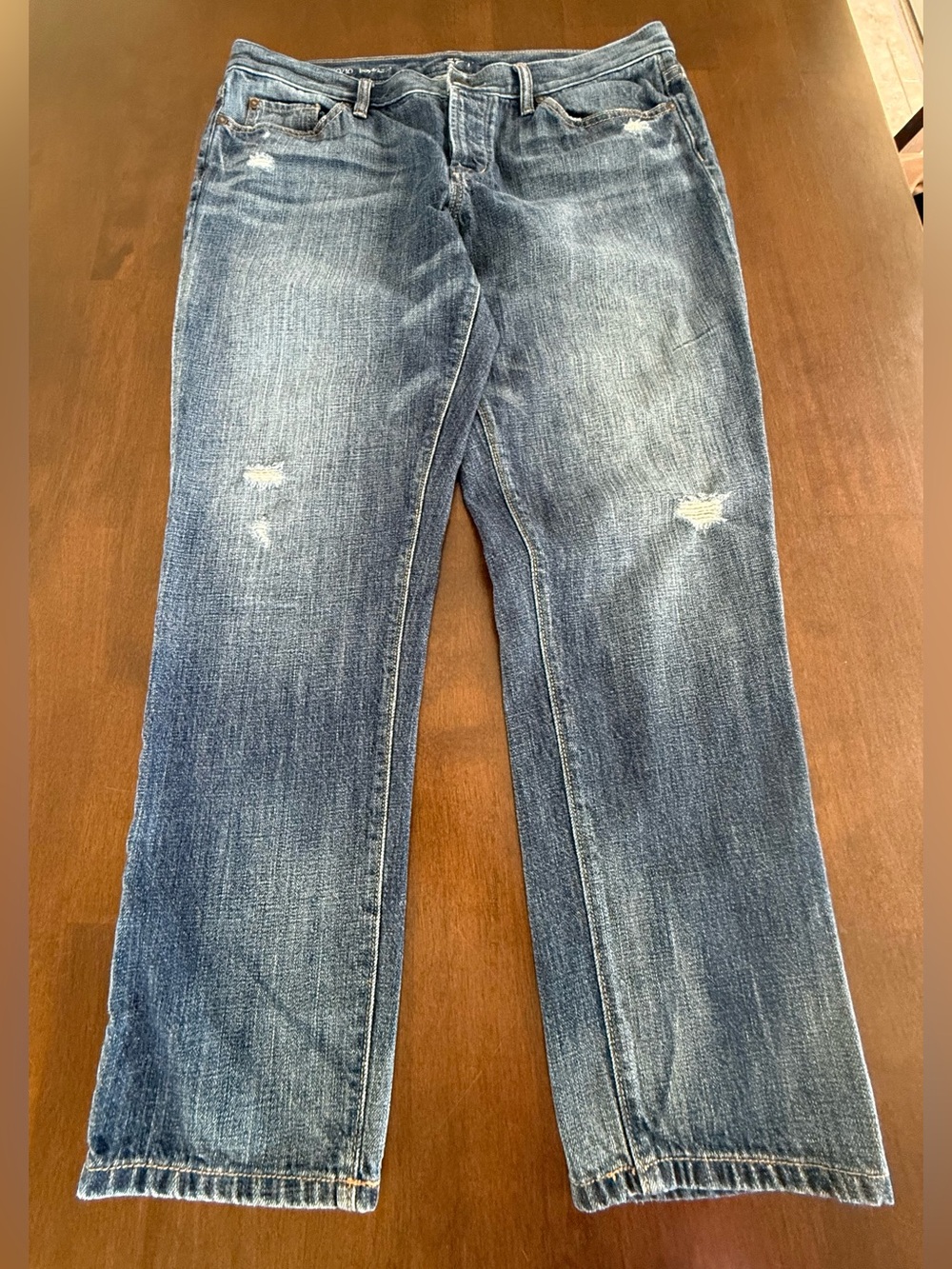LOFT Boyfriend Crop Jeans Size 10 Distressed Medium Wash Button Fly 100% Cotton